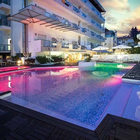 Hotel Rex لينانو سابيادورو المظهر الخارجي الصورة